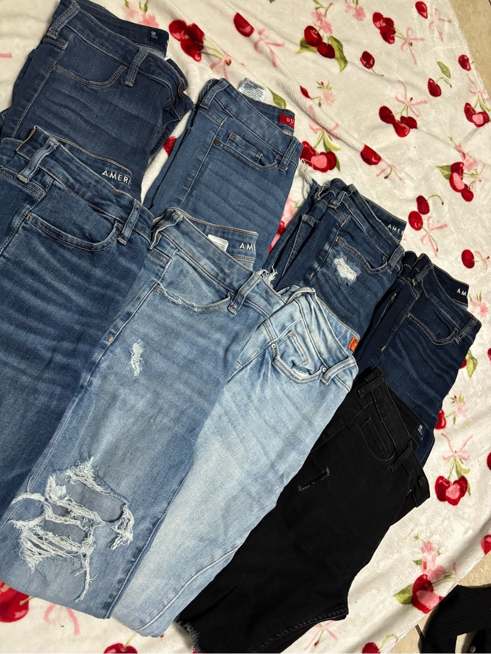 American Eagle Outfitters Women's High-Rise Jeans - Blue & Black Denim Mix